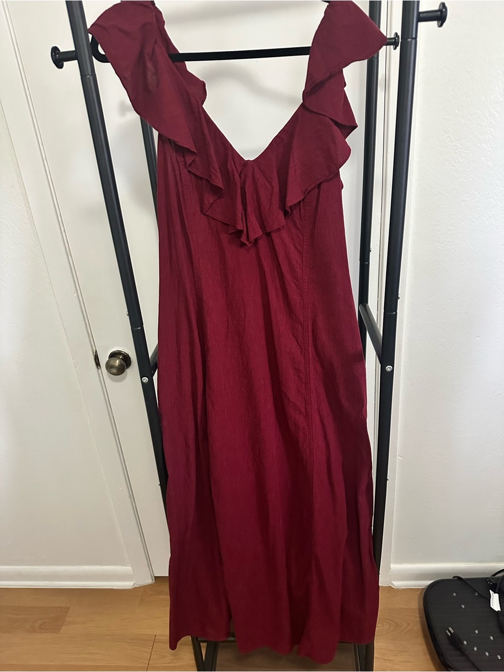 Universal Thread Burgundy Ruffle Maxi Dress Size L Pockets